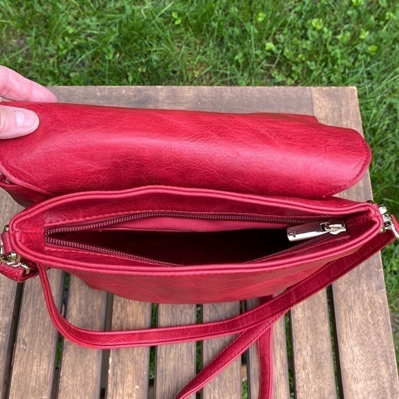 Espen Shoulder Bag-  Red - Picture 7 of 16